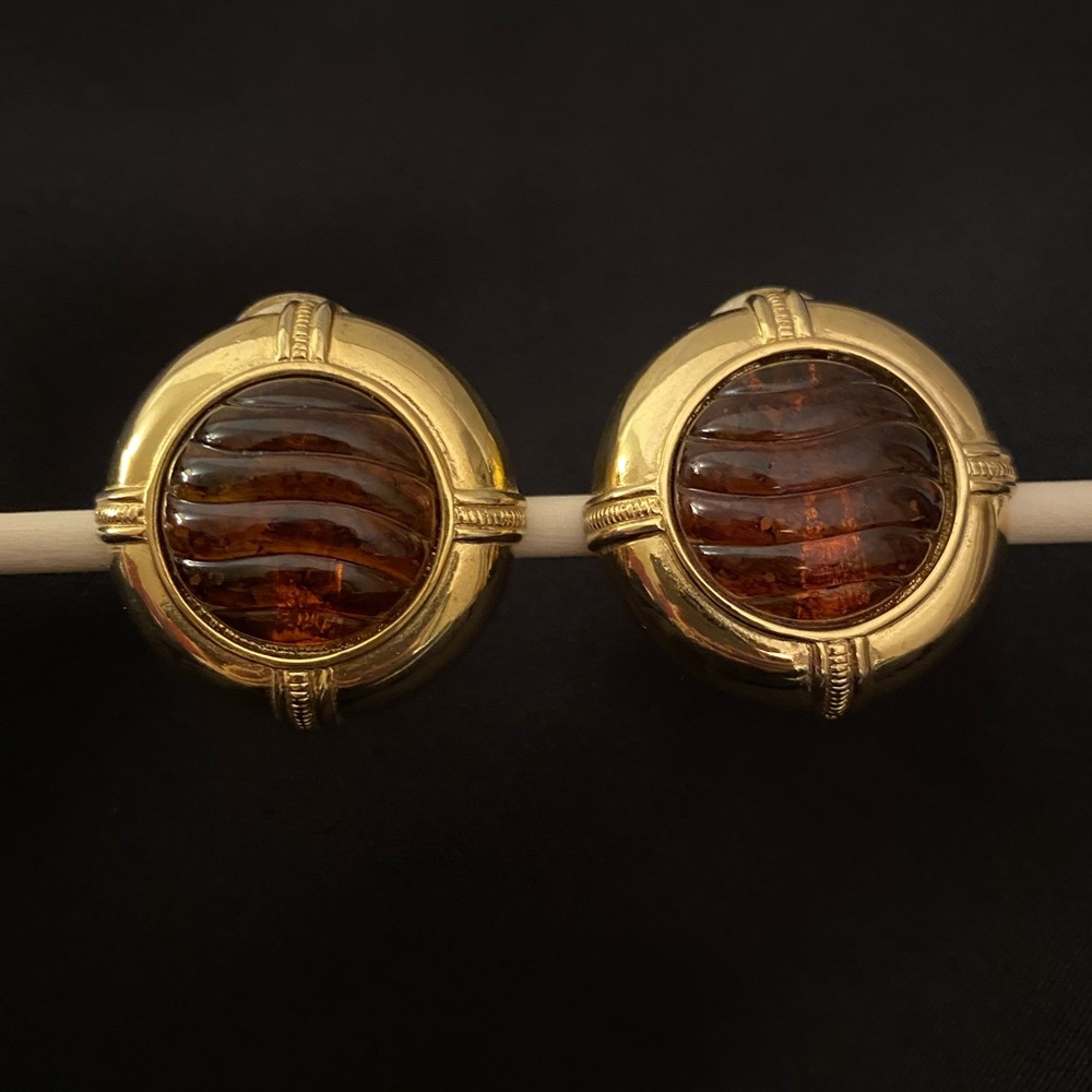 Large Vintage Gold Tone Amber Clip On Earrings